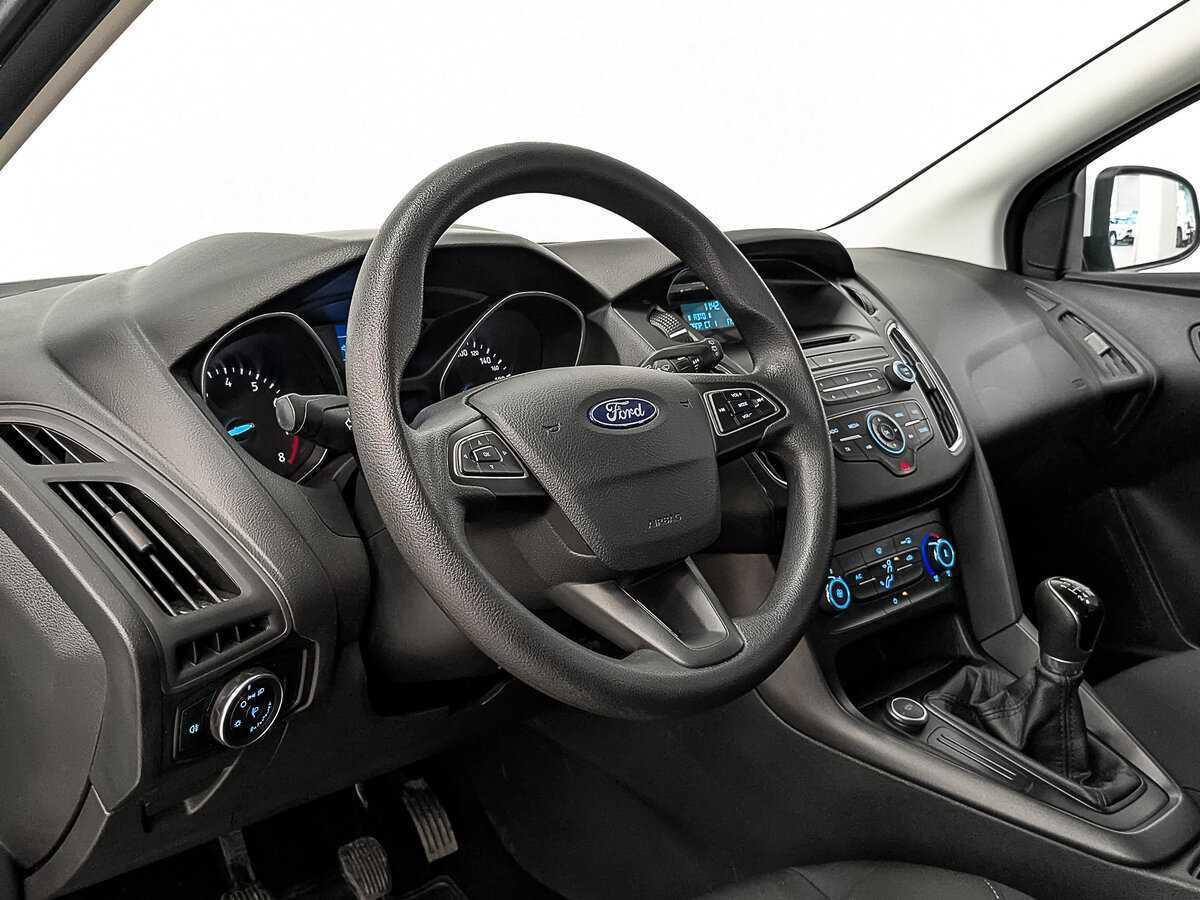 Ford Focus с пробегом — 2017 год. Фото: #12