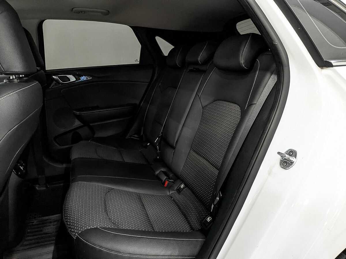 Kia Ceed с пробегом — 2018 год. Фото: #13