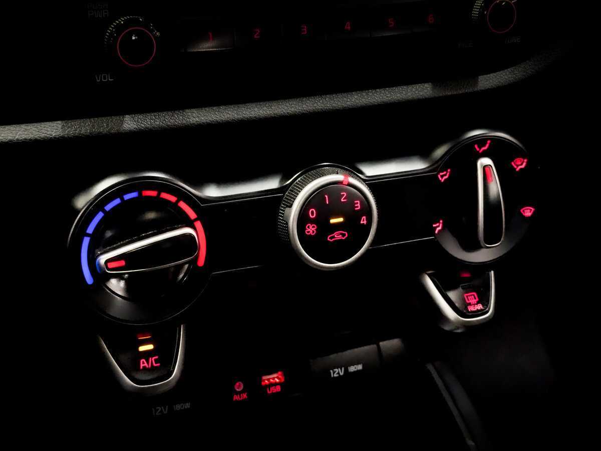 Kia Rio с пробегом — 2020 год. Фото: #22