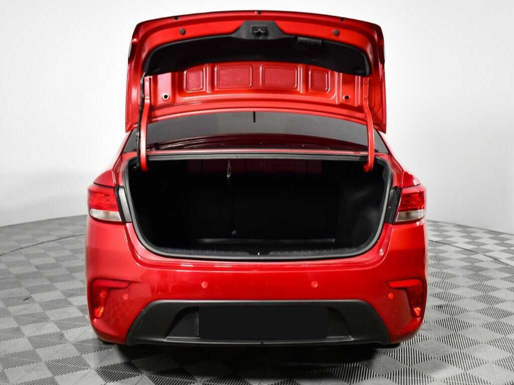 Kia Rio с пробегом — 2018 год. Фото: #14