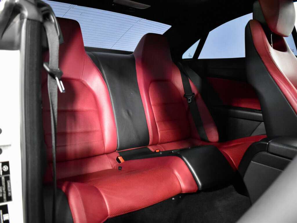 Mercedes-Benz E-Класс с пробегом — 2016 год. Фото: #9