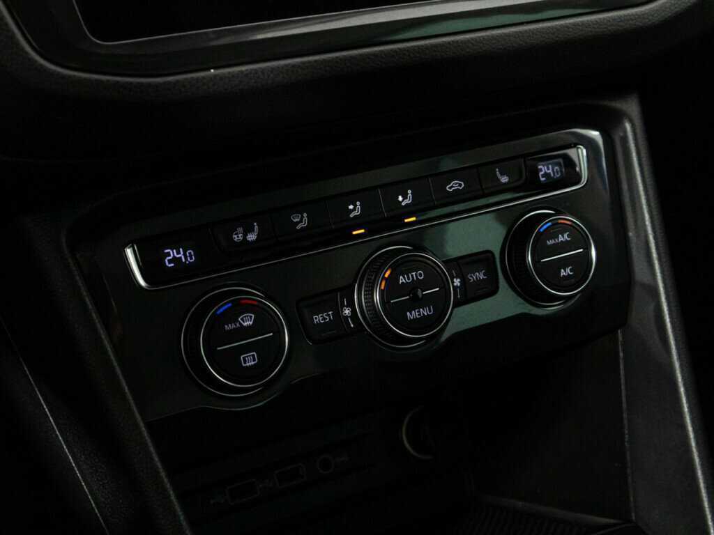 Volkswagen Tiguan с пробегом — 2018 год. Фото: #20