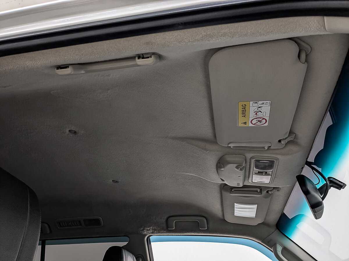 Mitsubishi Pajero с пробегом — 2015 год. Фото: #21