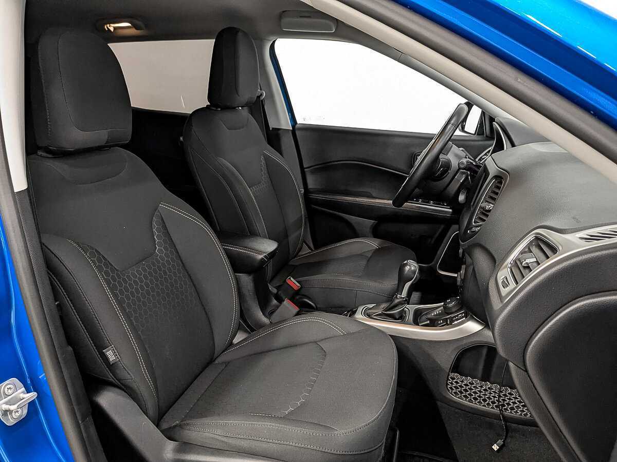 Jeep Compass с пробегом — 2018 год. Фото: #21