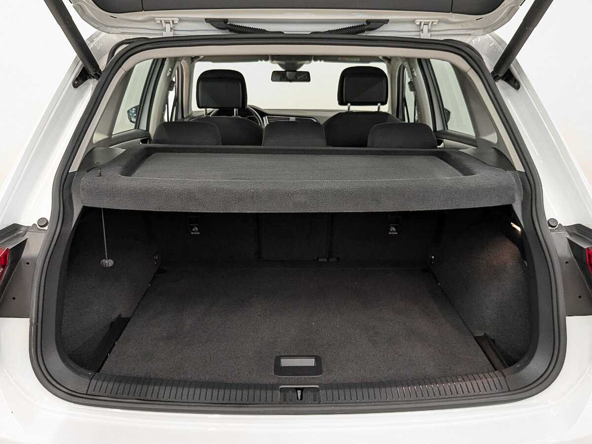 Volkswagen Tiguan с пробегом — 2020 год. Фото: #9