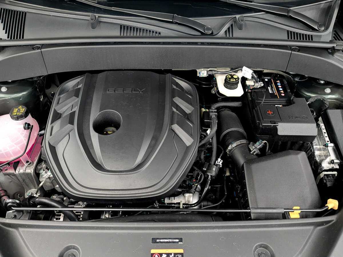 Geely Atlas с пробегом — 2024 год. Фото: #8