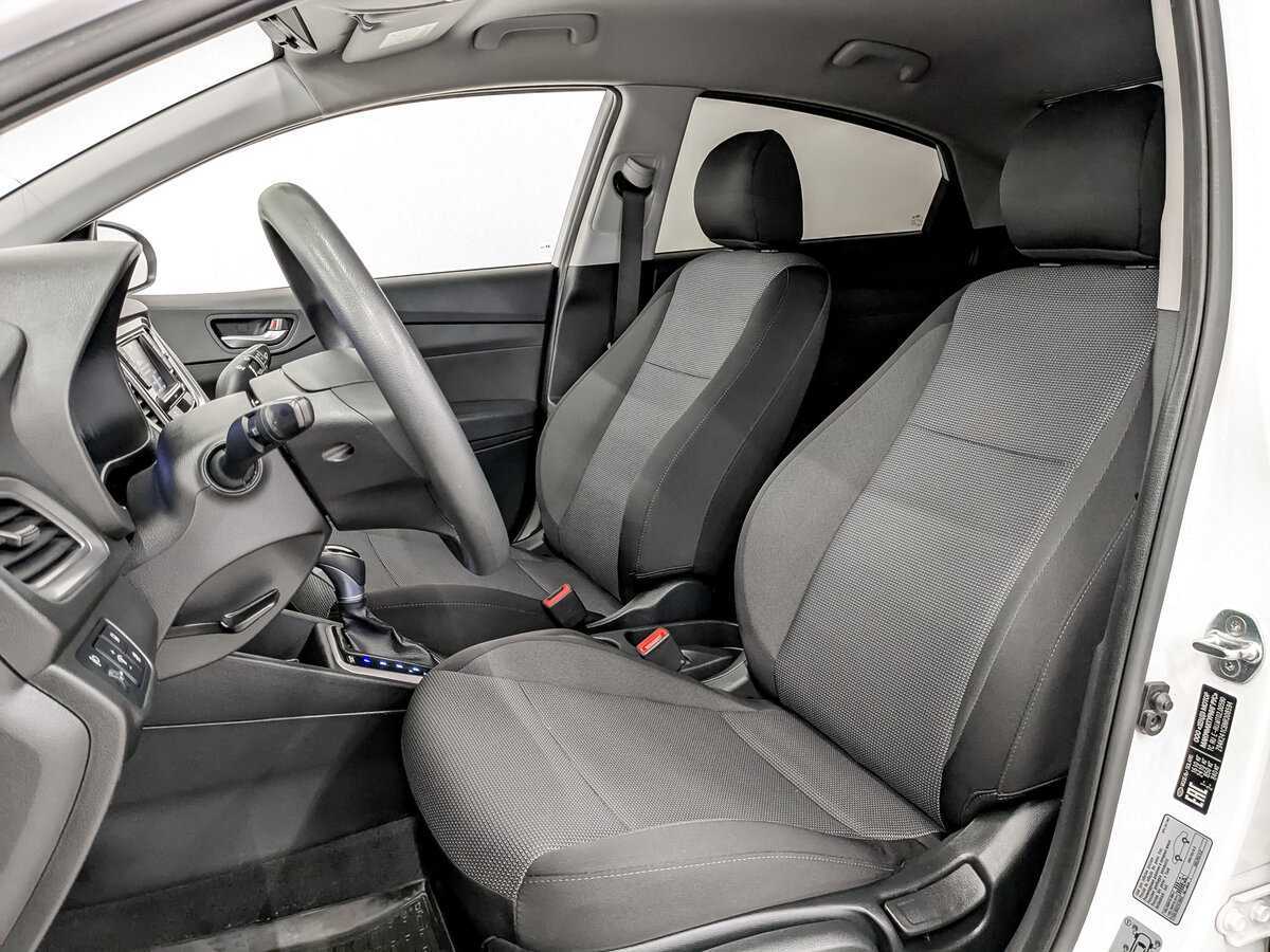 Hyundai Solaris с пробегом — 2021 год. Фото: #19