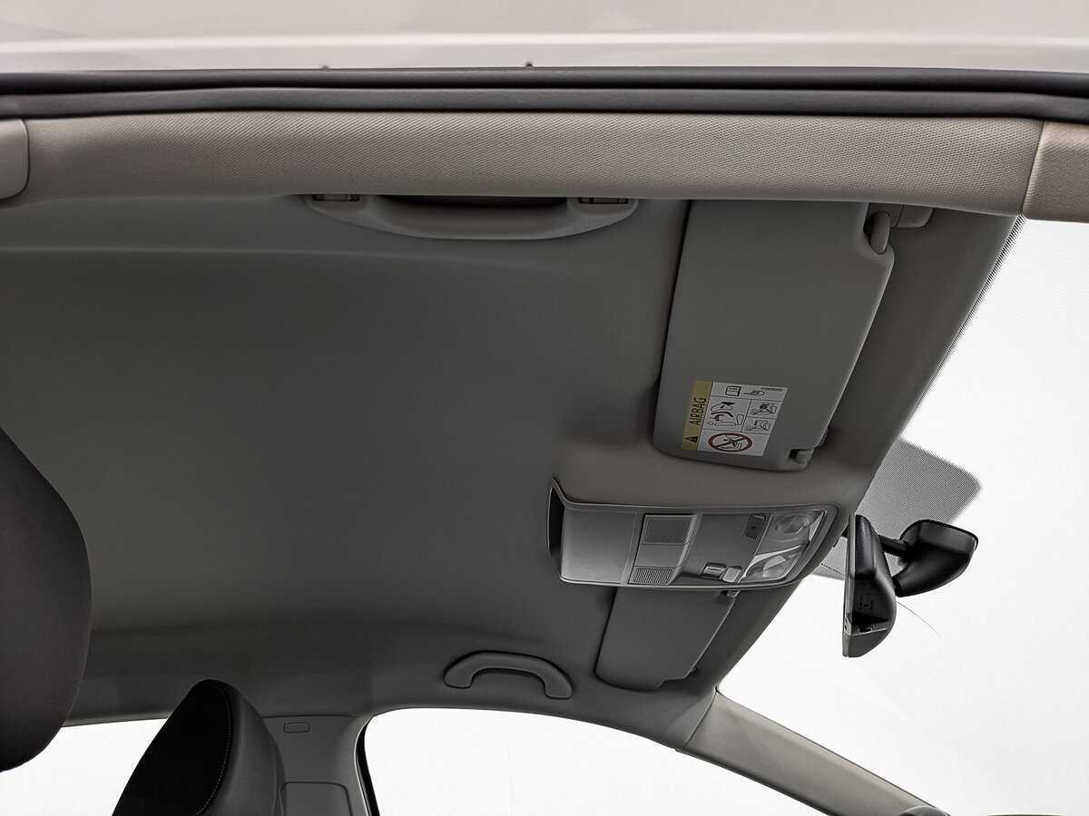 Volkswagen Jetta с пробегом — 2016 год. Фото: #22