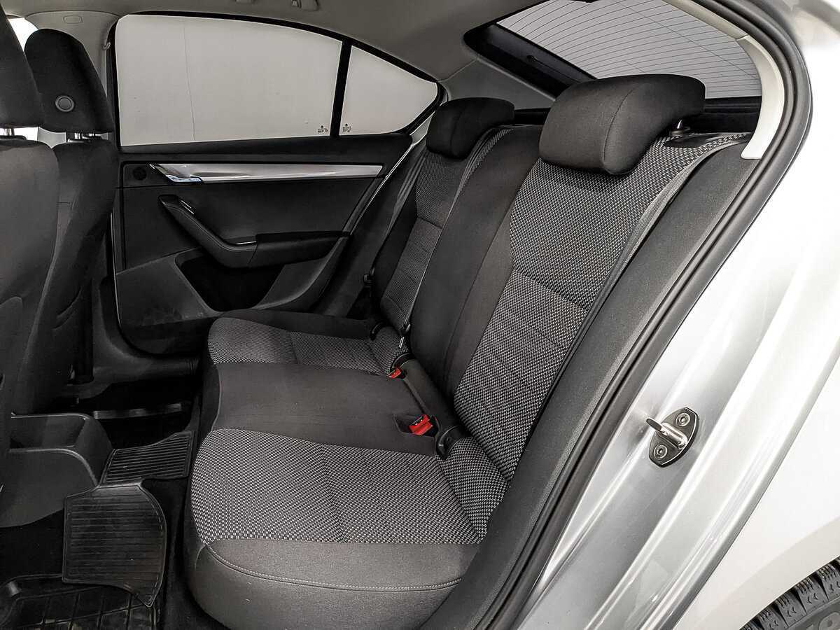 Skoda Octavia с пробегом — 2016 год. Фото: #17