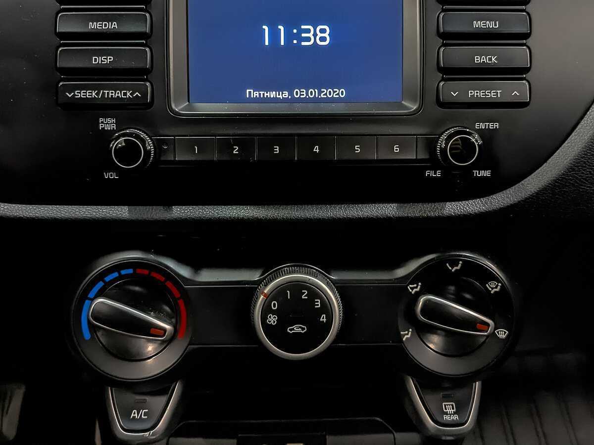 Kia Rio с пробегом — 2020 год. Фото: #13