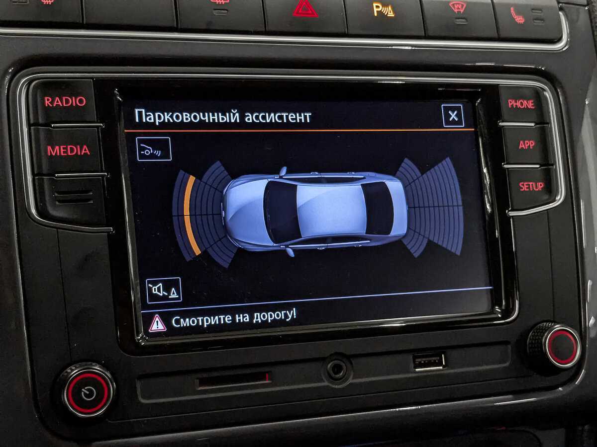 Volkswagen Polo с пробегом — 2018 год. Фото: #26