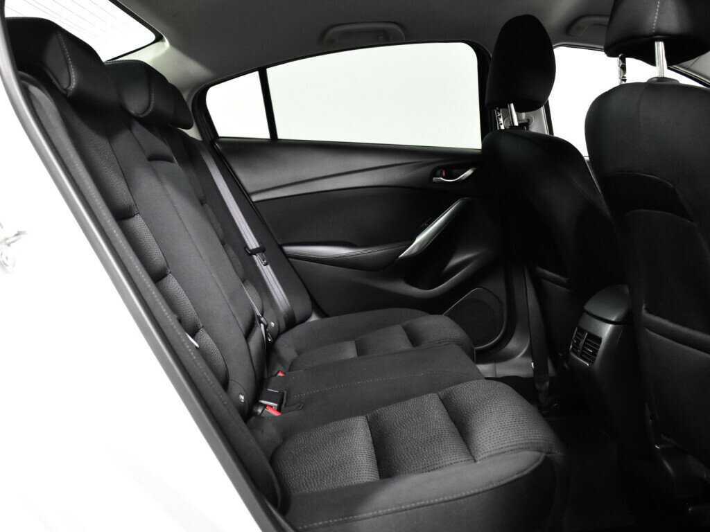 Mazda 6 с пробегом — 2018 год. Фото: #9