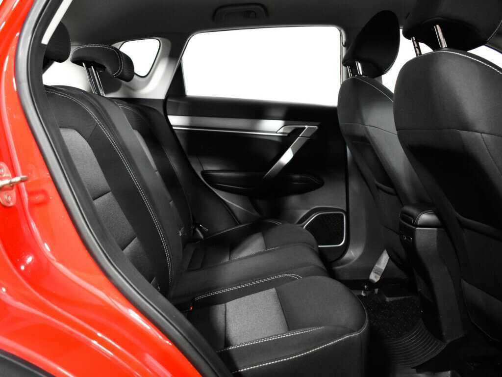 Geely Coolray с пробегом — 2020 год. Фото: #9