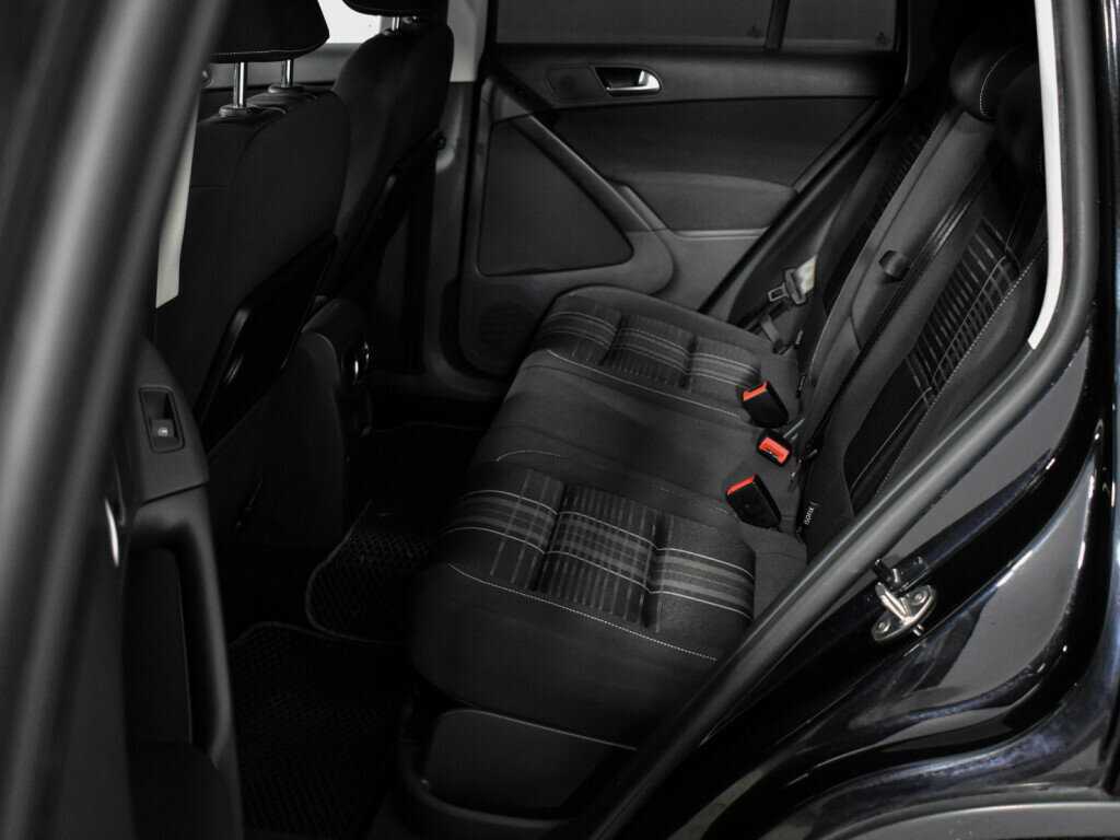 Volkswagen Tiguan с пробегом — 2016 год. Фото: #10