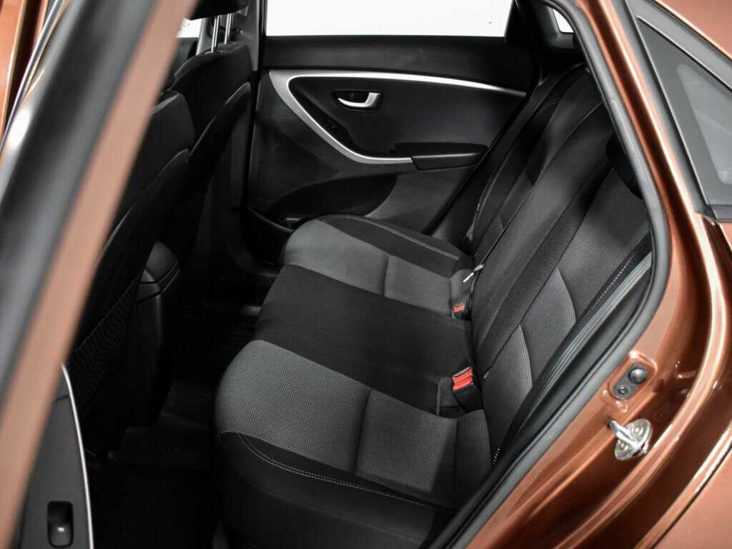 Hyundai i30 с пробегом — 2013 год. Фото: #11