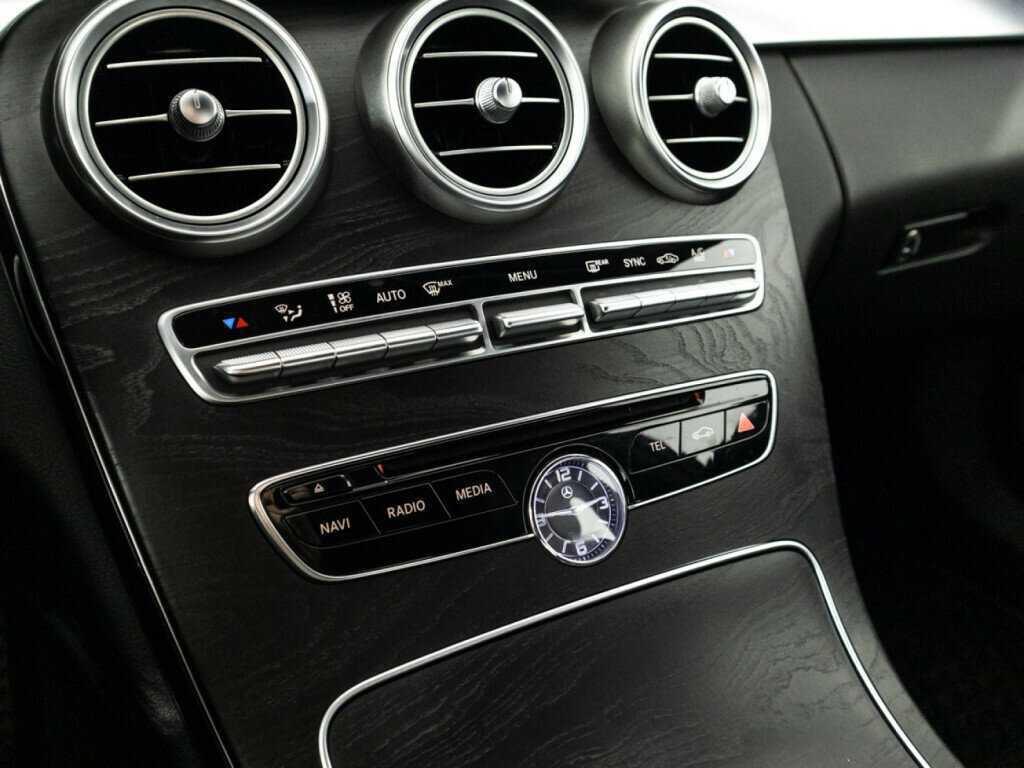 Mercedes-Benz C-Класс с пробегом — 2015 год. Фото: #16