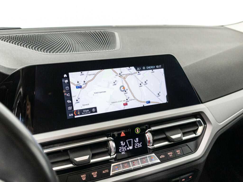 BMW 3 серии с пробегом — 2019 год. Фото: #16