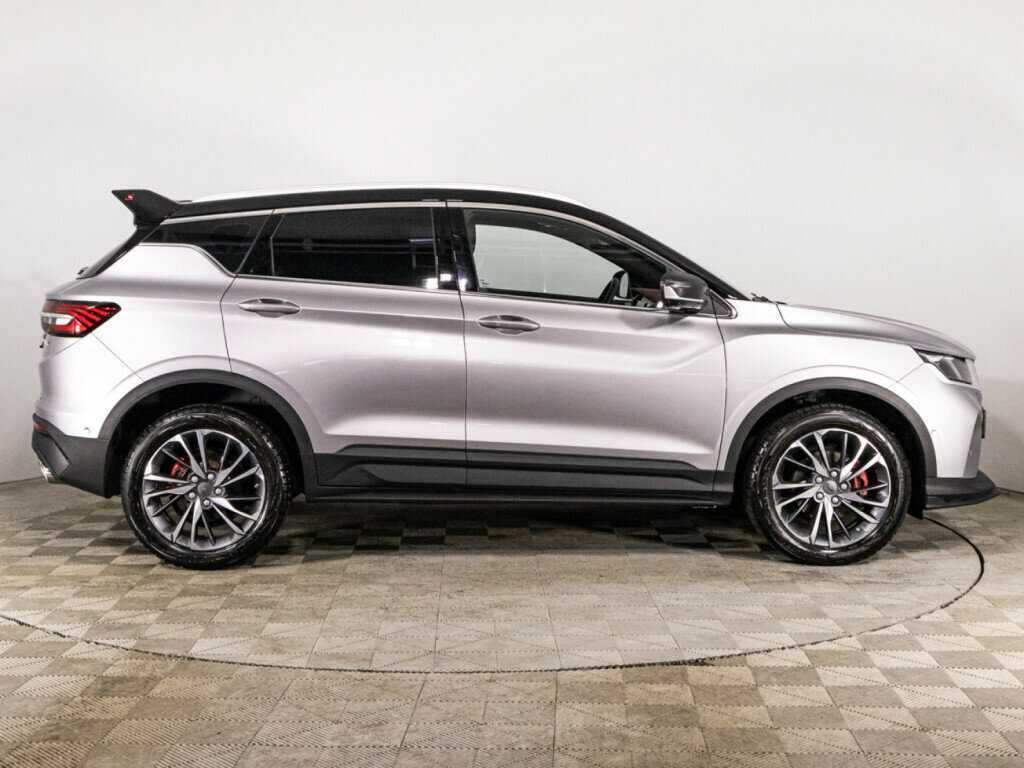 Geely Coolray с пробегом — 2023 год. Фото: #3