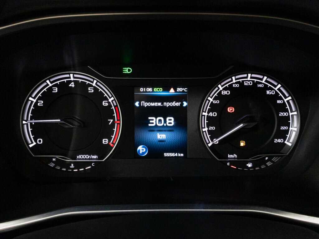 Geely Coolray с пробегом — 2021 год. Фото: #11