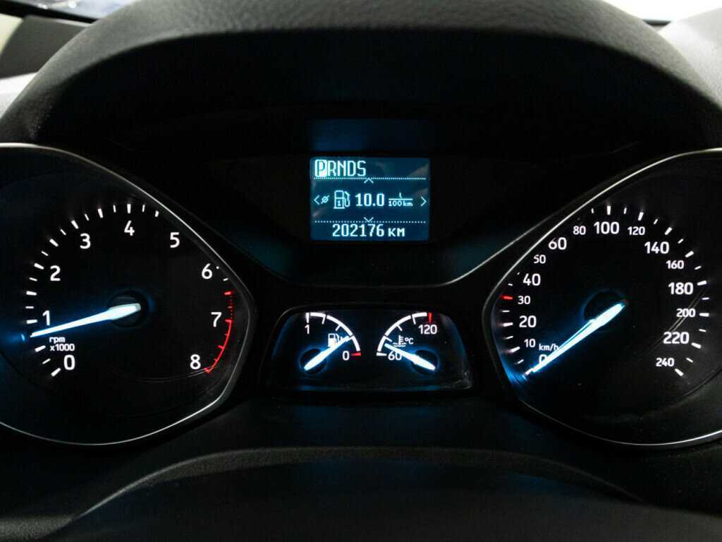 Ford Kuga с пробегом — 2018 год. Фото: #11