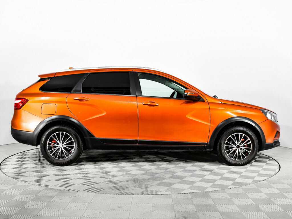 Lada (ВАЗ) Vesta с пробегом — 2020 год. Фото: #3