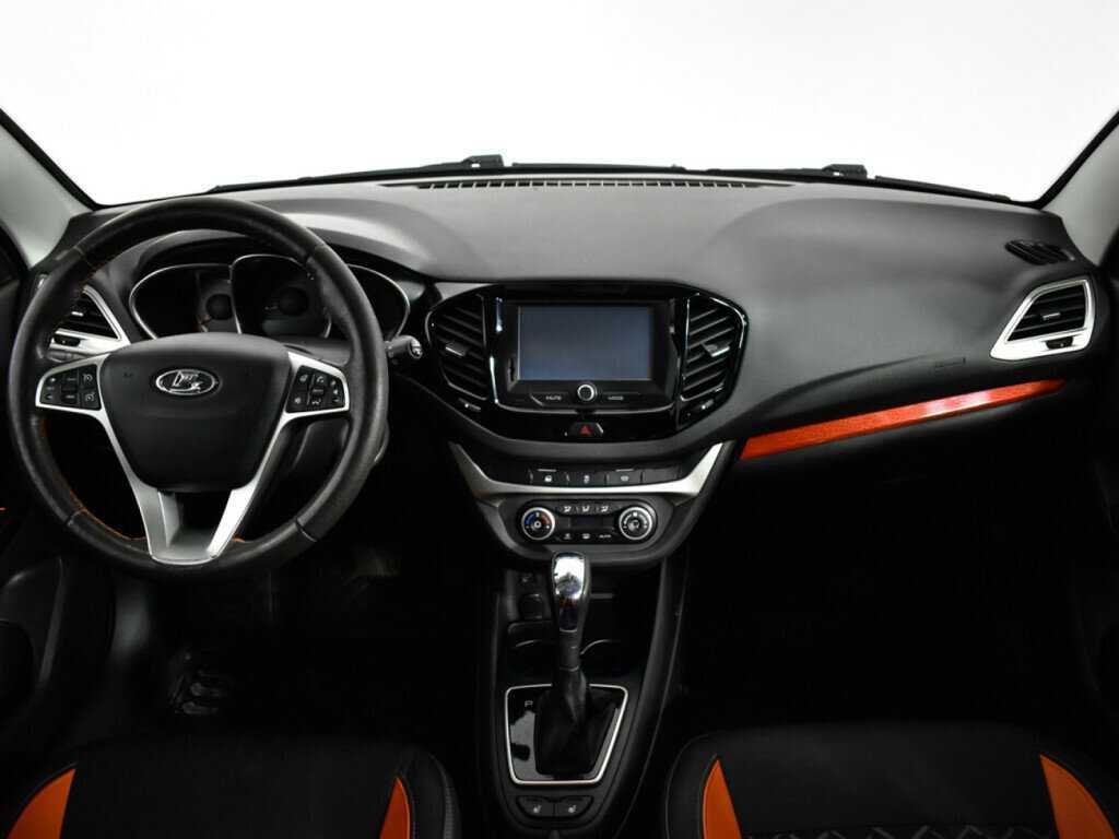 Lada (ВАЗ) Vesta с пробегом — 2020 год. Фото: #11