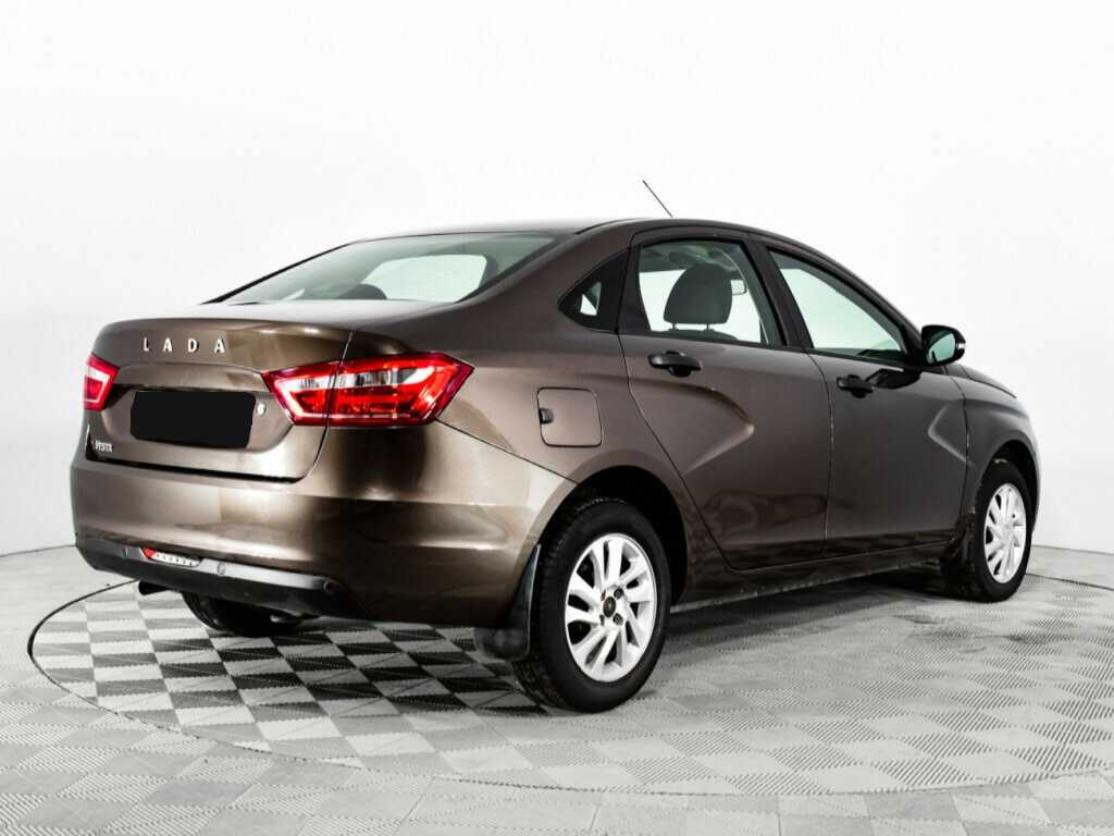 Lada (ВАЗ) Vesta с пробегом — 2016 год. Фото: #4
