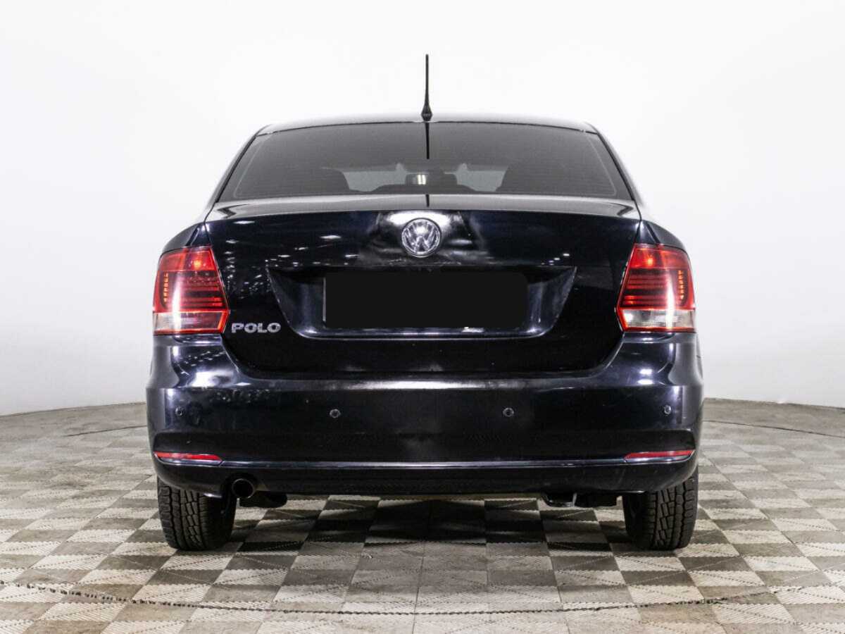 Volkswagen Polo с пробегом — 2016 год. Фото: #5
