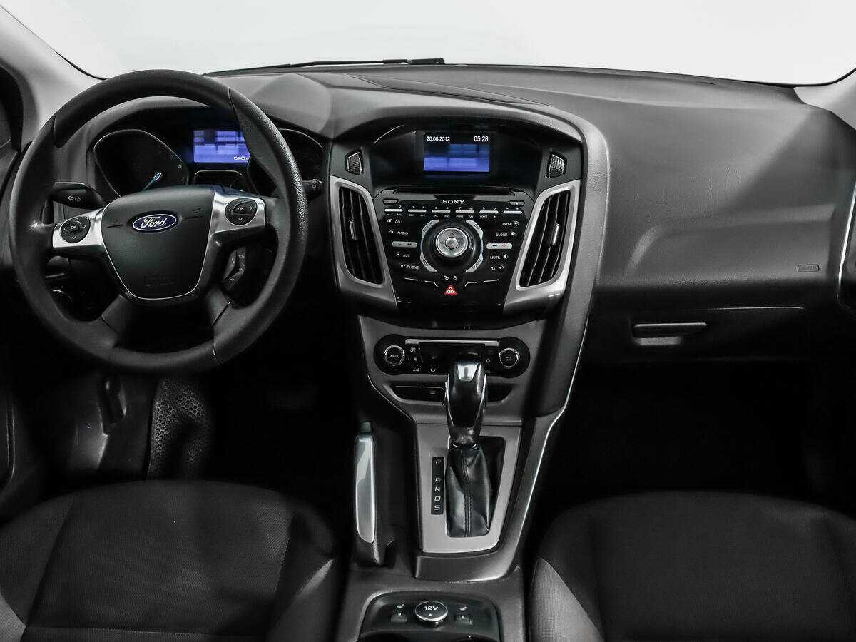 Ford Focus с пробегом — 2012 год. Фото: #11