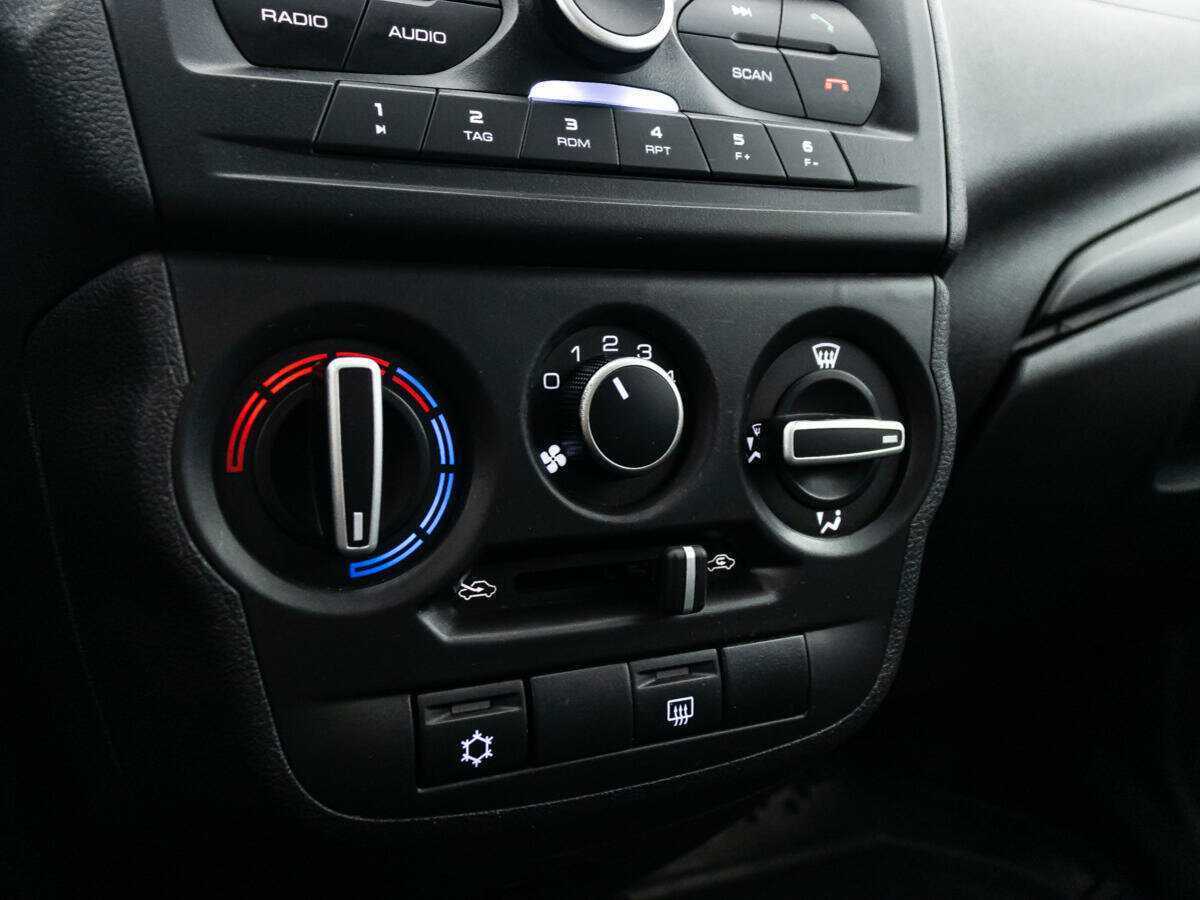 Lada (ВАЗ) Granta с пробегом — 2020 год. Фото: #15