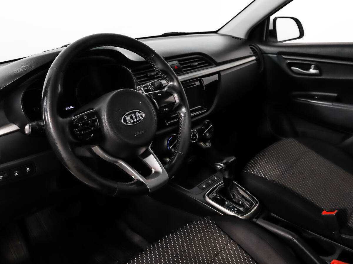 Kia Rio с пробегом — 2018 год. Фото: #8