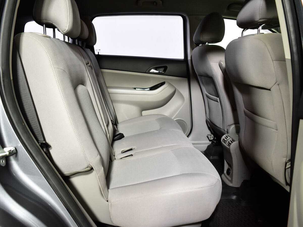 Chevrolet Orlando с пробегом — 2013 год. Фото: #6