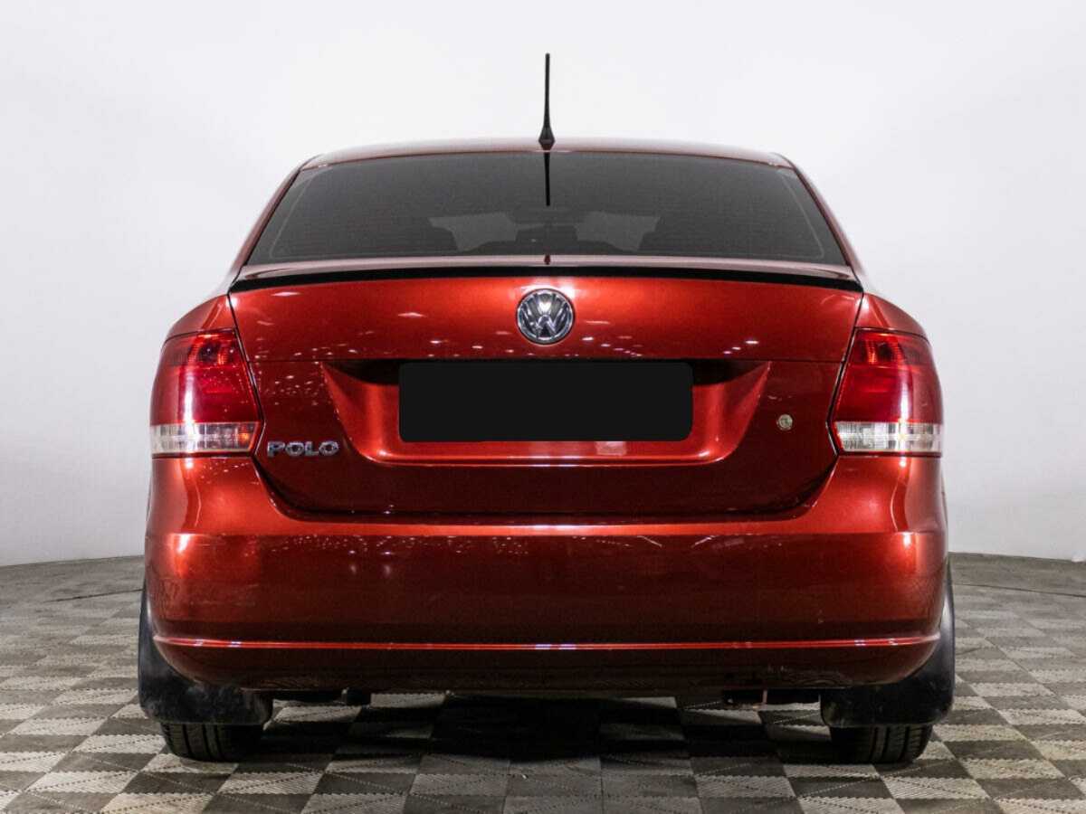 Volkswagen Polo с пробегом — 2014 год. Фото: #5