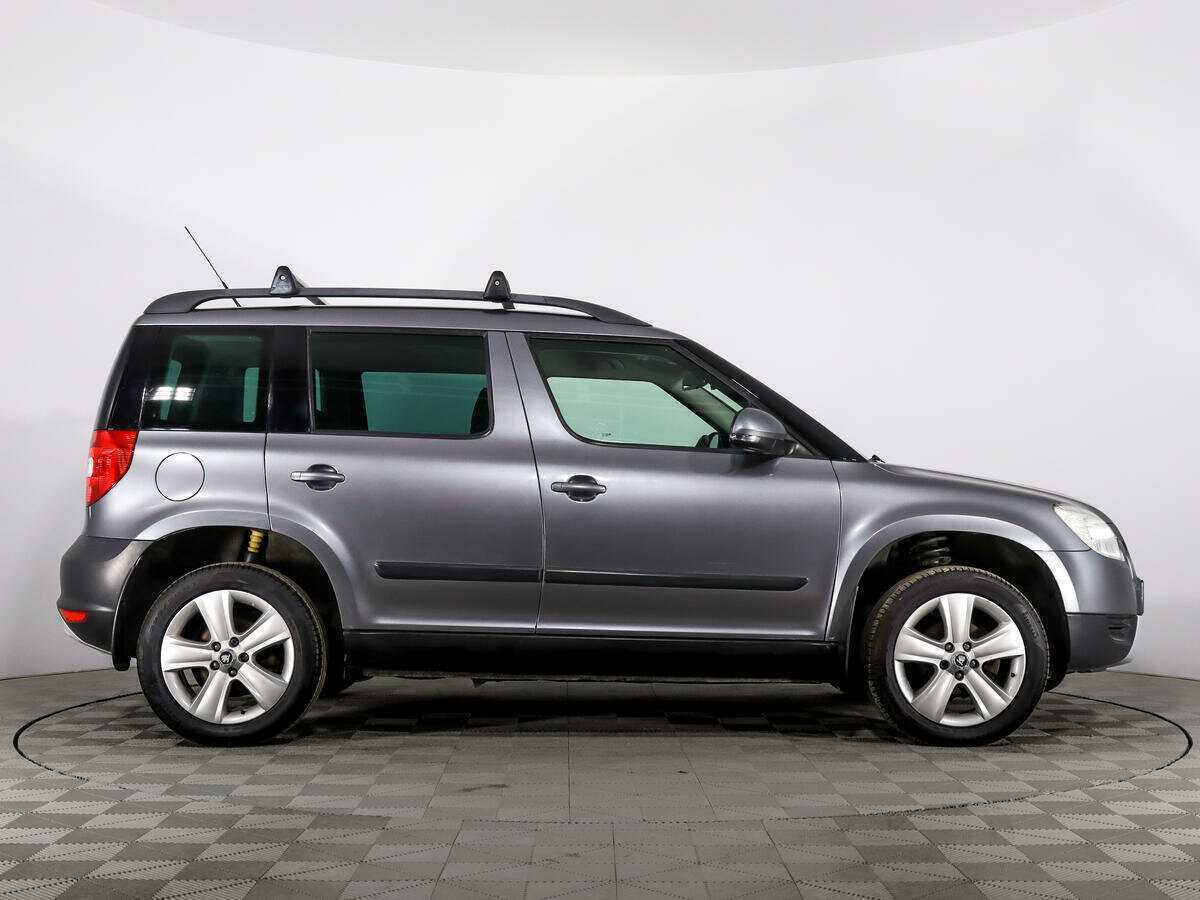 Skoda Yeti с пробегом — 2013 год. Фото: #3