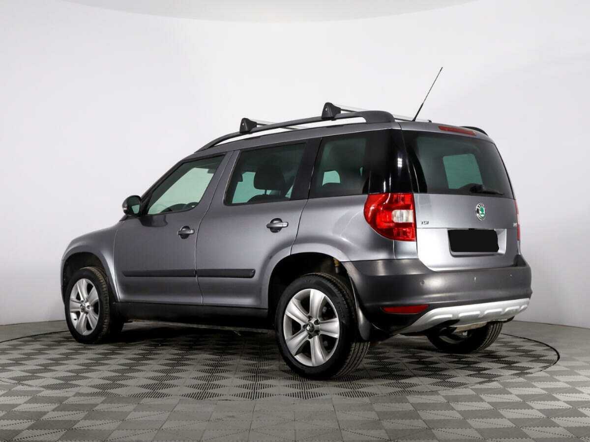 Skoda Yeti с пробегом — 2013 год. Фото: #6