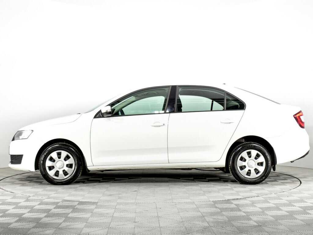 Skoda Rapid с пробегом — 2018 год. Фото: #7