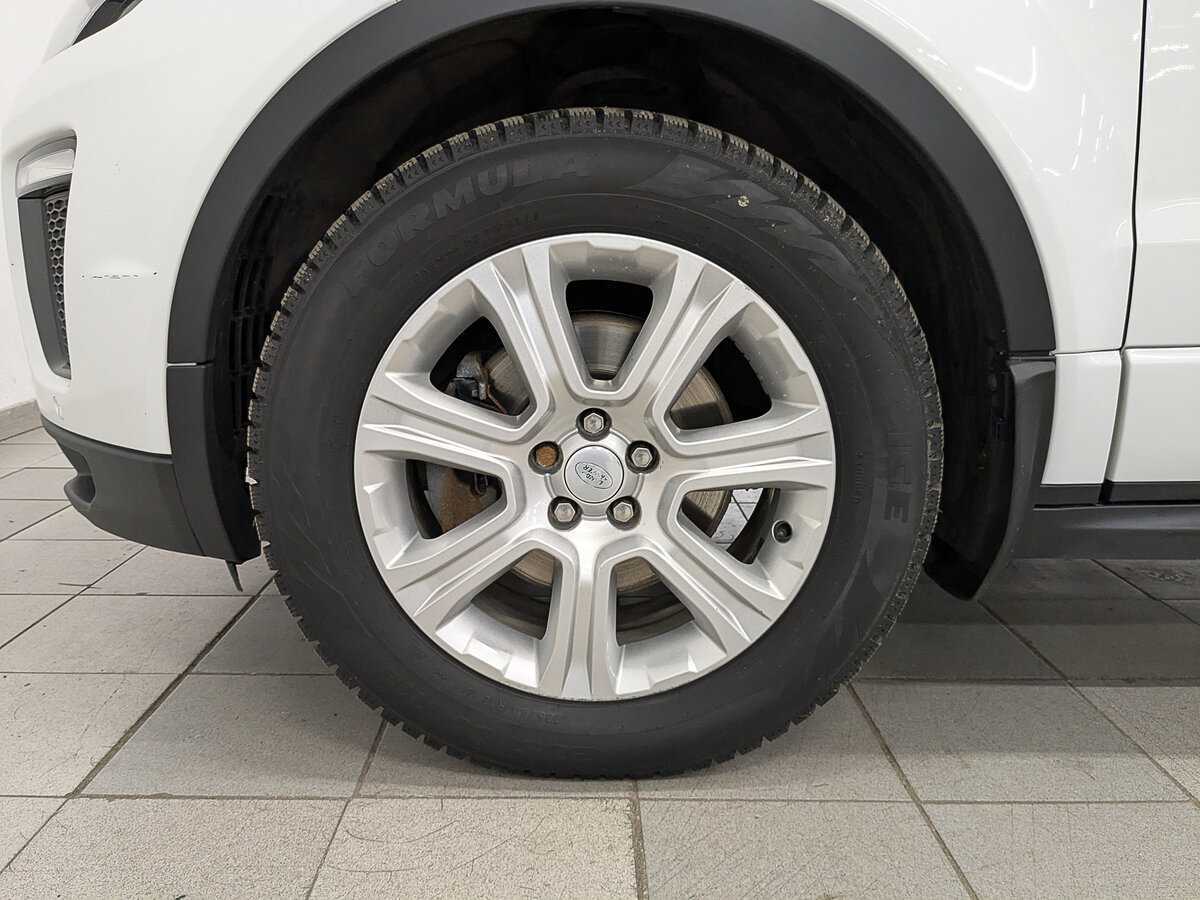 Land Rover Range Rover Evoque с пробегом — 2018 год. Фото: #11