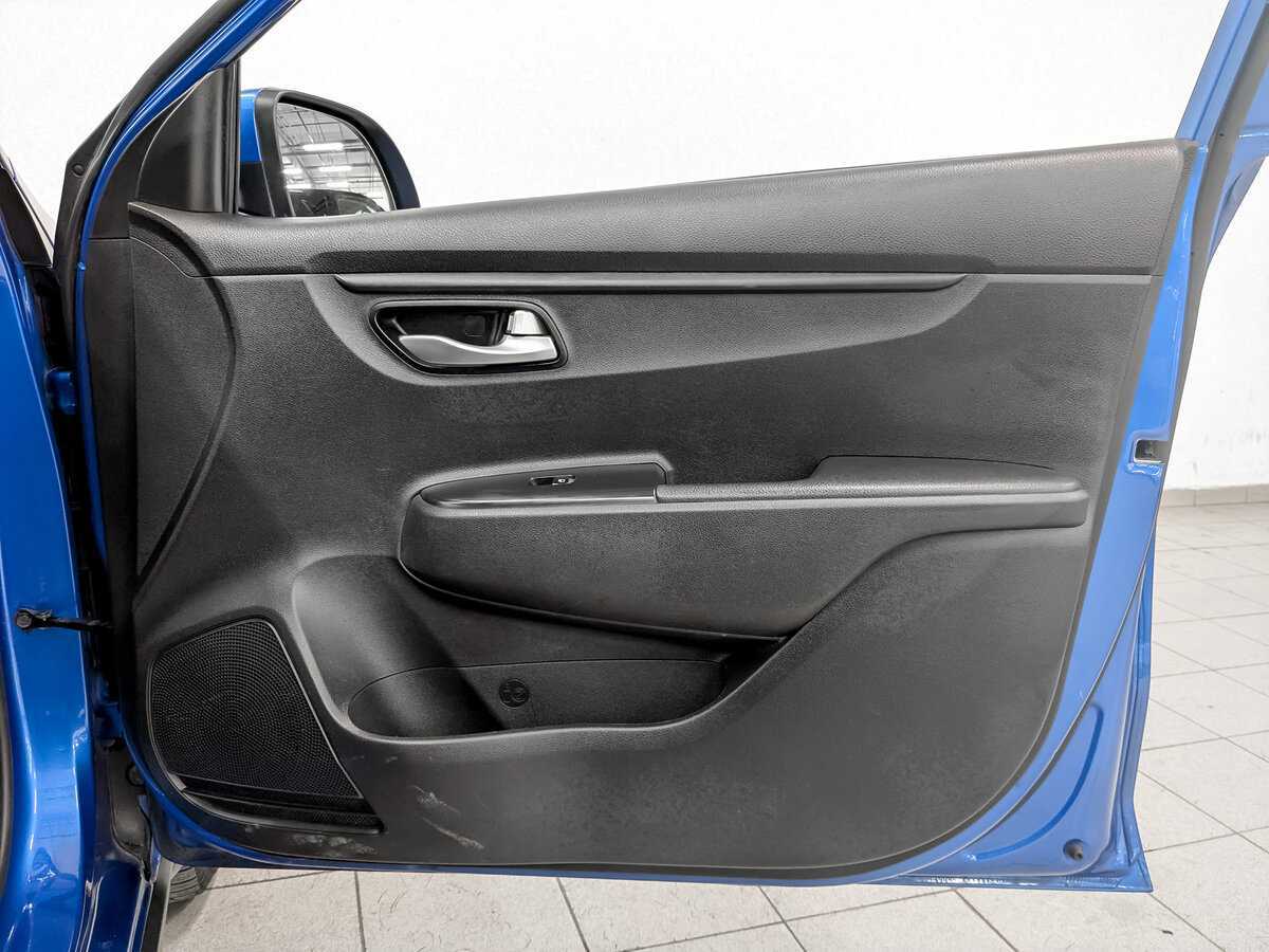 Kia Rio с пробегом — 2020 год. Фото: #23