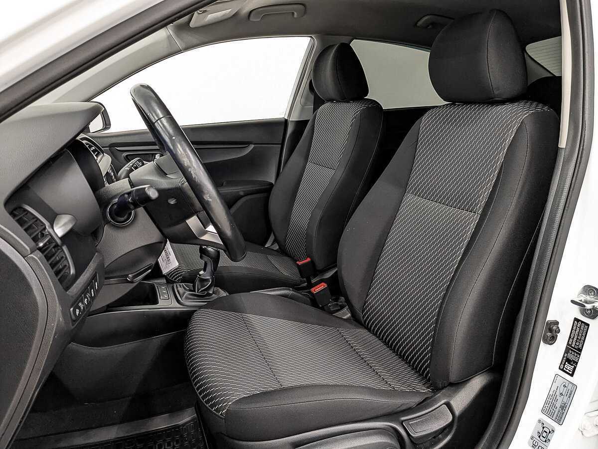 Kia Rio с пробегом — 2017 год. Фото: #19