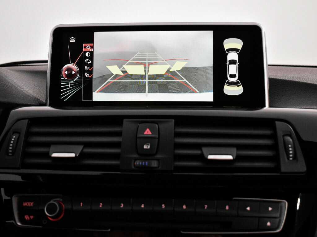 BMW 3 серии с пробегом — 2017 год. Фото: #20