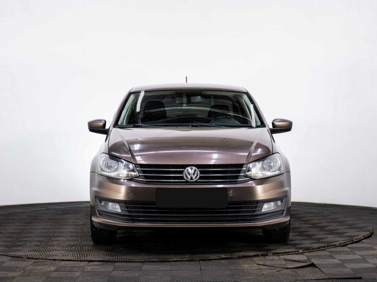 Volkswagen Polo с пробегом — 2016 год. Фото: #1