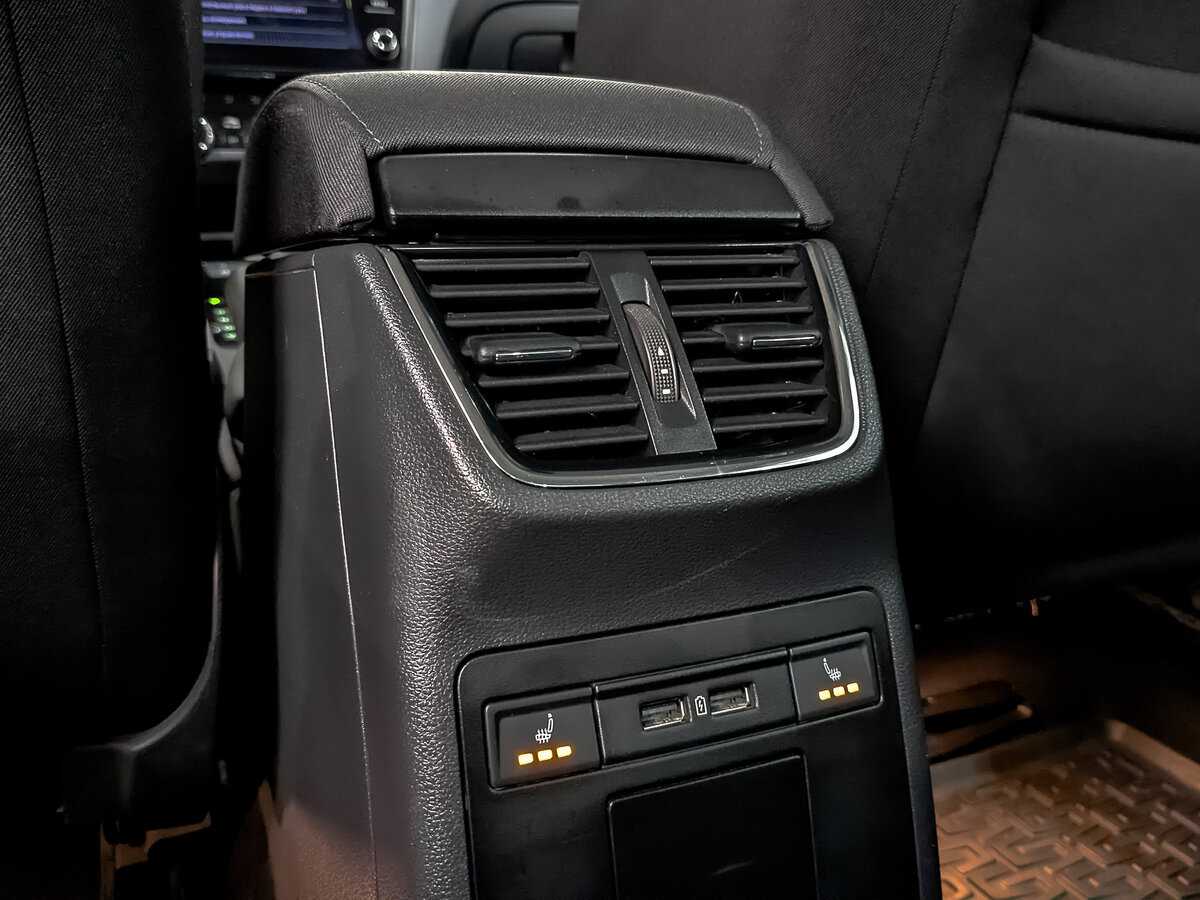 Skoda Octavia с пробегом — 2019 год. Фото: #26