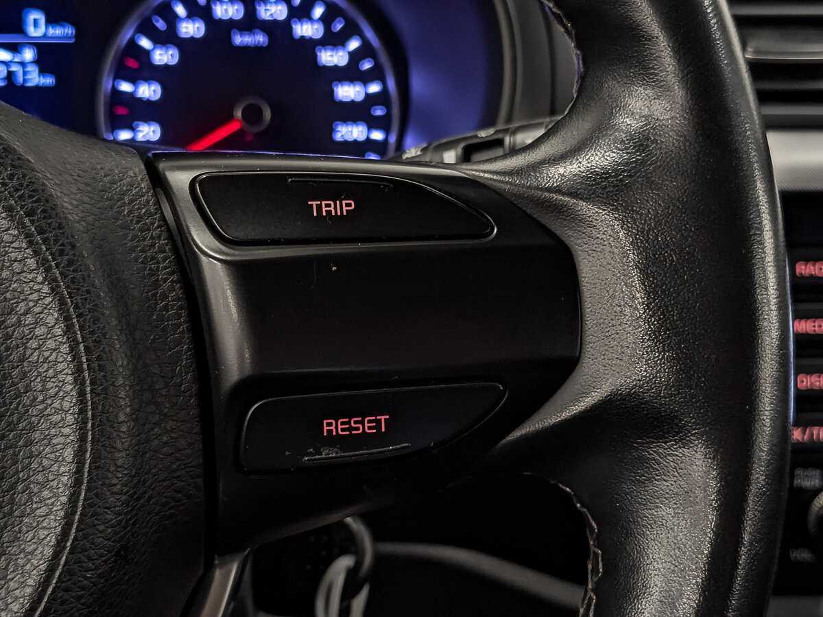 Kia Rio с пробегом — 2020 год. Фото: #25