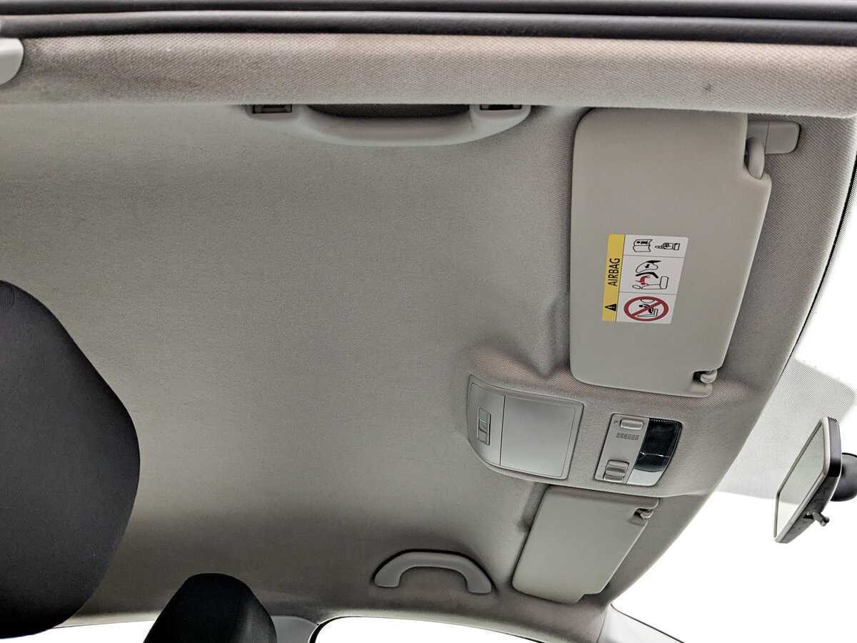 Skoda Rapid с пробегом — 2017 год. Фото: #20