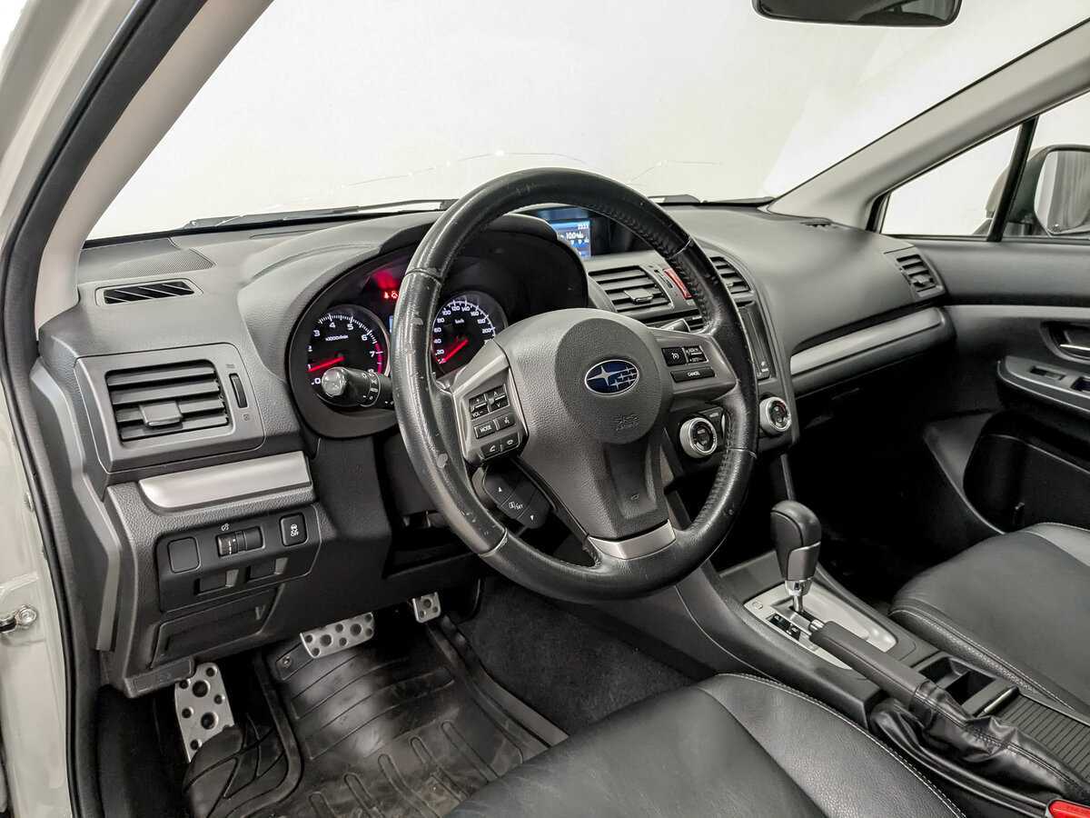 Subaru XV с пробегом — 2013 год. Фото: #15