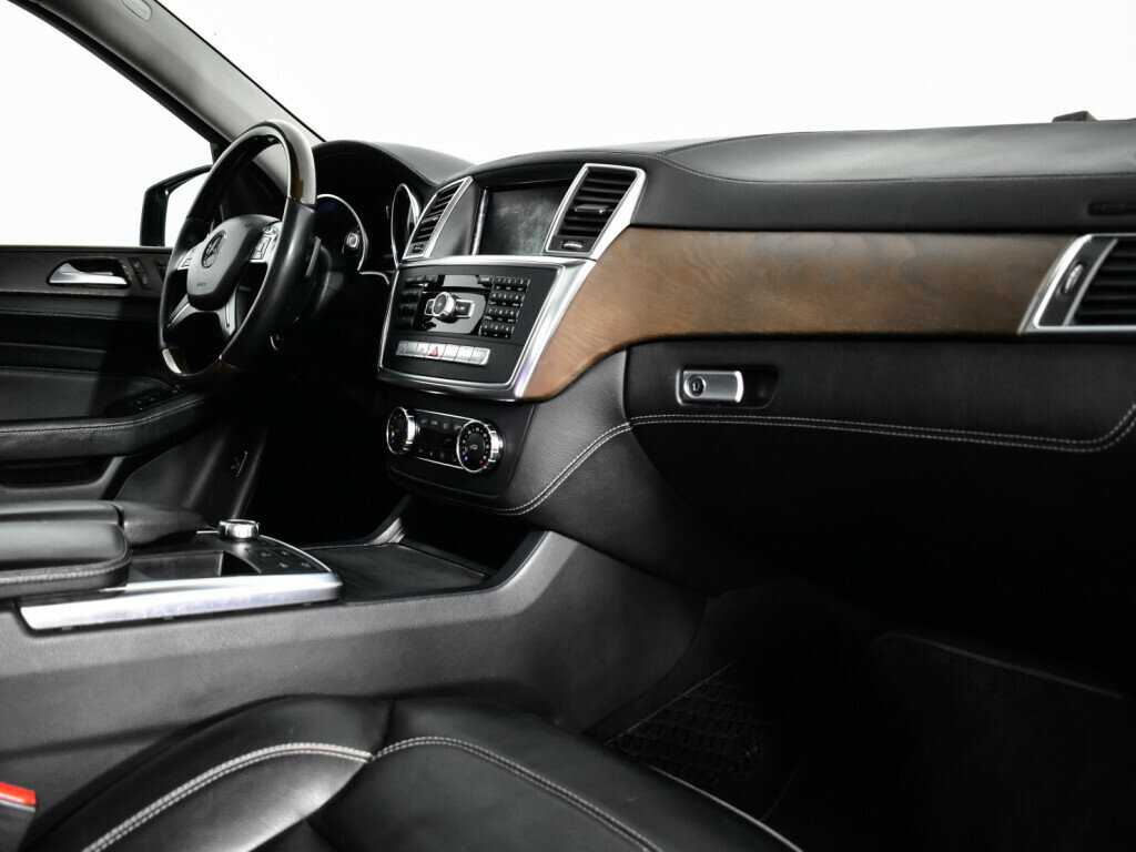 Mercedes-Benz M-Класс с пробегом — 2013 год. Фото: #8