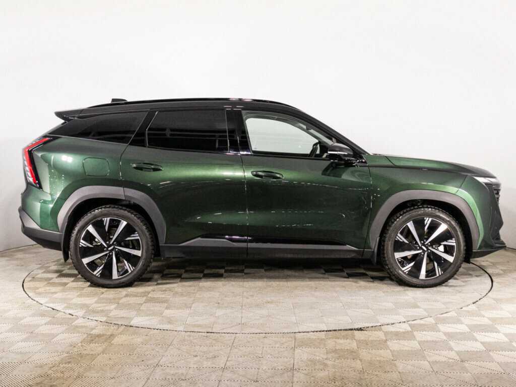 Geely Atlas с пробегом — 2023 год. Фото: #3