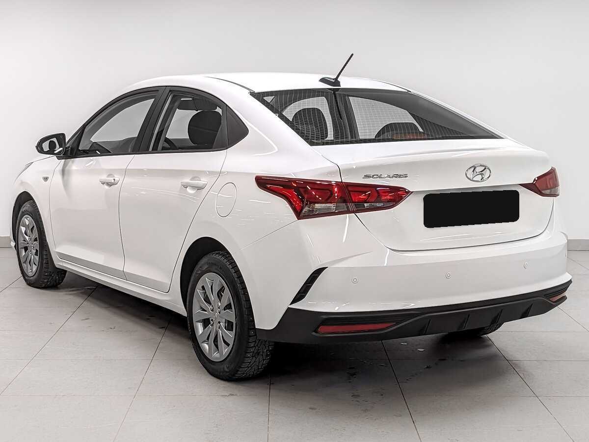 Hyundai Solaris с пробегом — 2021 год. Фото: #6