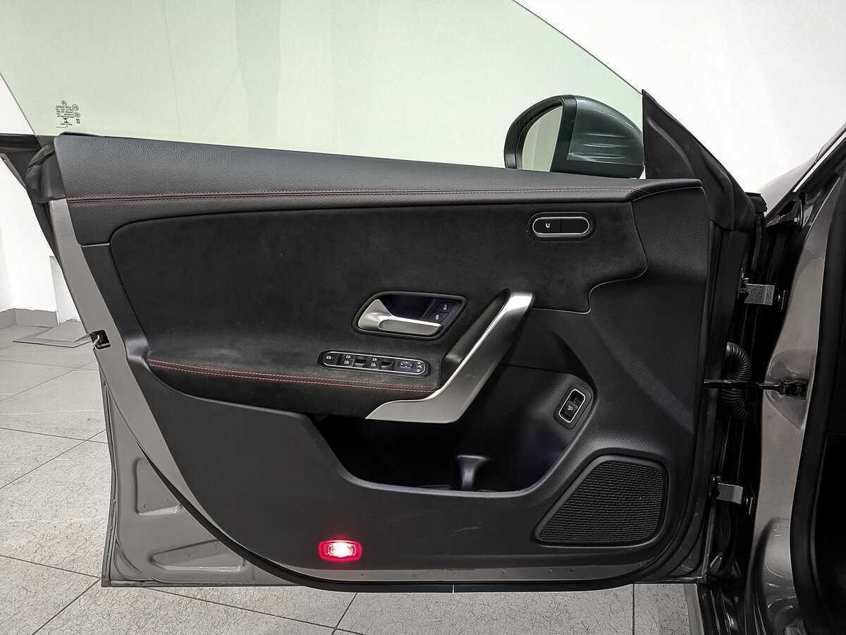 Mercedes-Benz CLA с пробегом — 2021 год. Фото: #18