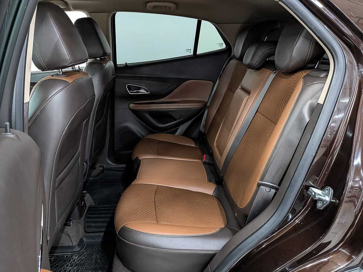 Opel Mokka с пробегом — 2014 год. Фото: #16